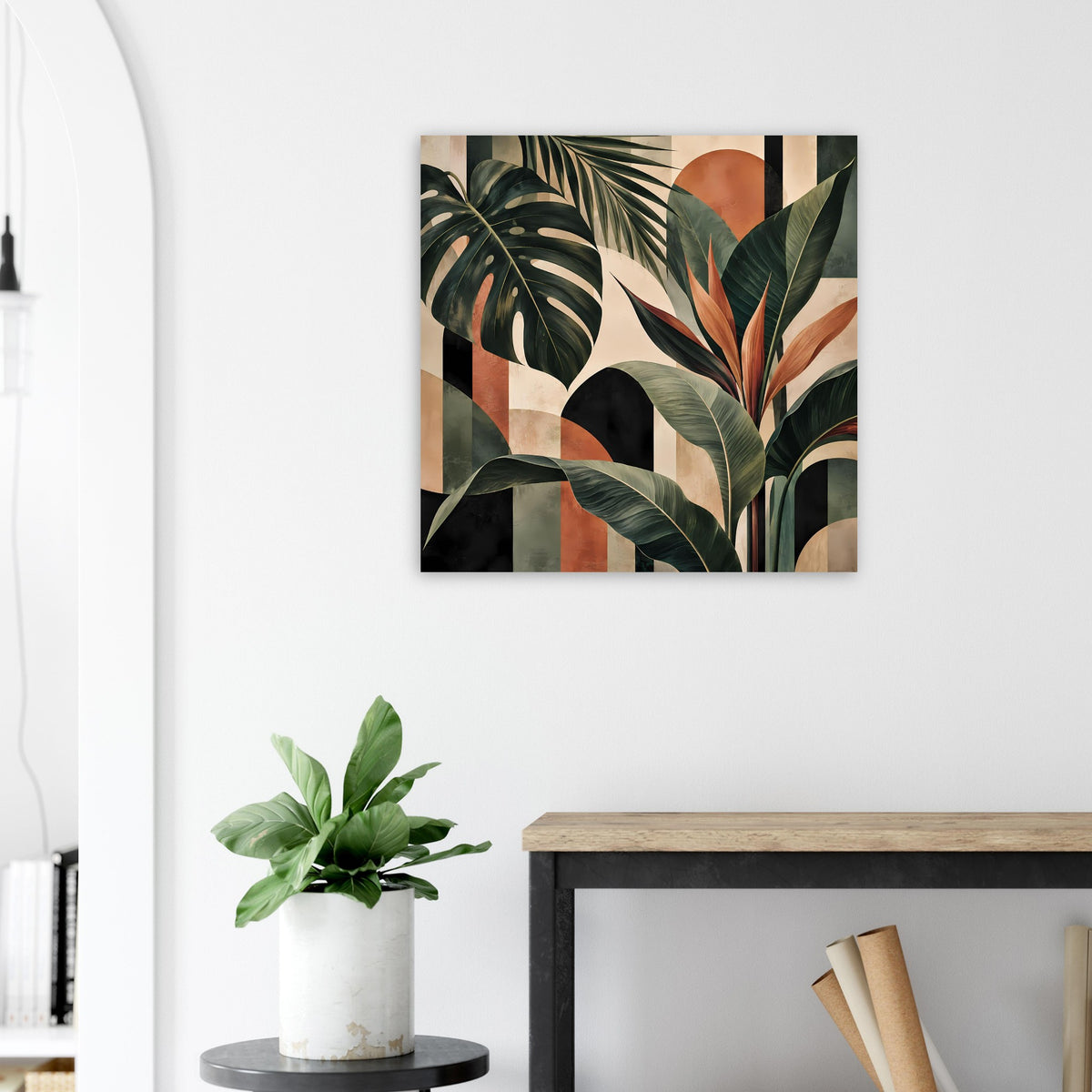 Quadratisches, schwarz gerahmtes Poster: tropische Blätter mit warmen Beige-, Braun- und Grünakzenten