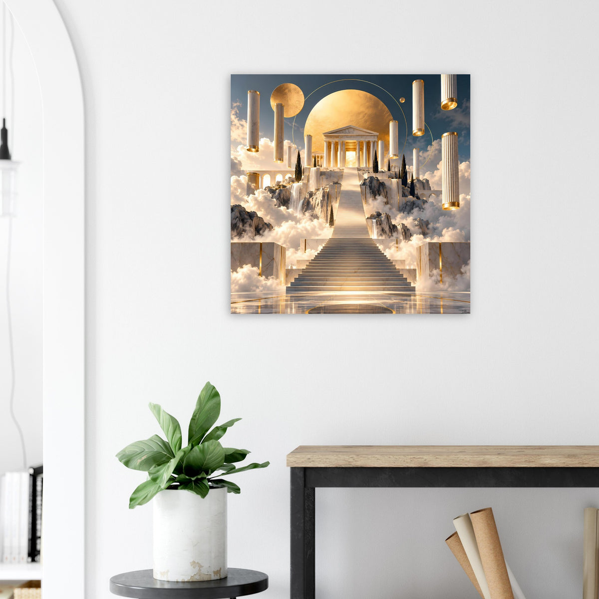 Poster mit goldenem Säulengang, Rundbogen und Wolken, mittige Treppe