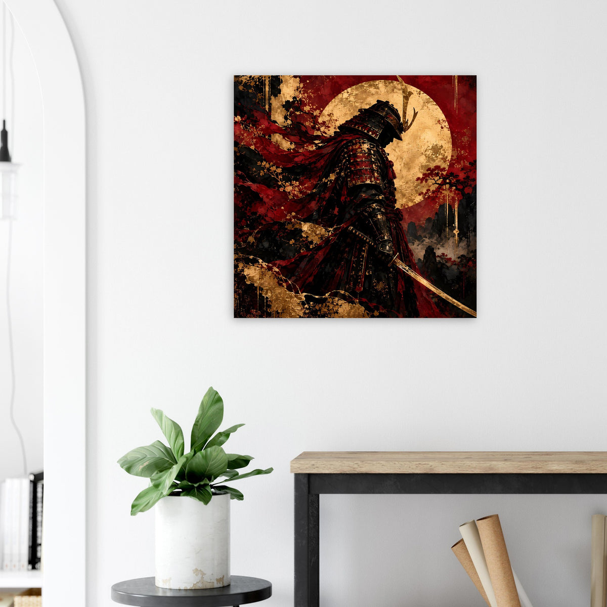 Quadratischer Wanddruck mit Samurai-Krieger in schwarzem Harnisch, rotem Banner und goldener Mondscheibe.
