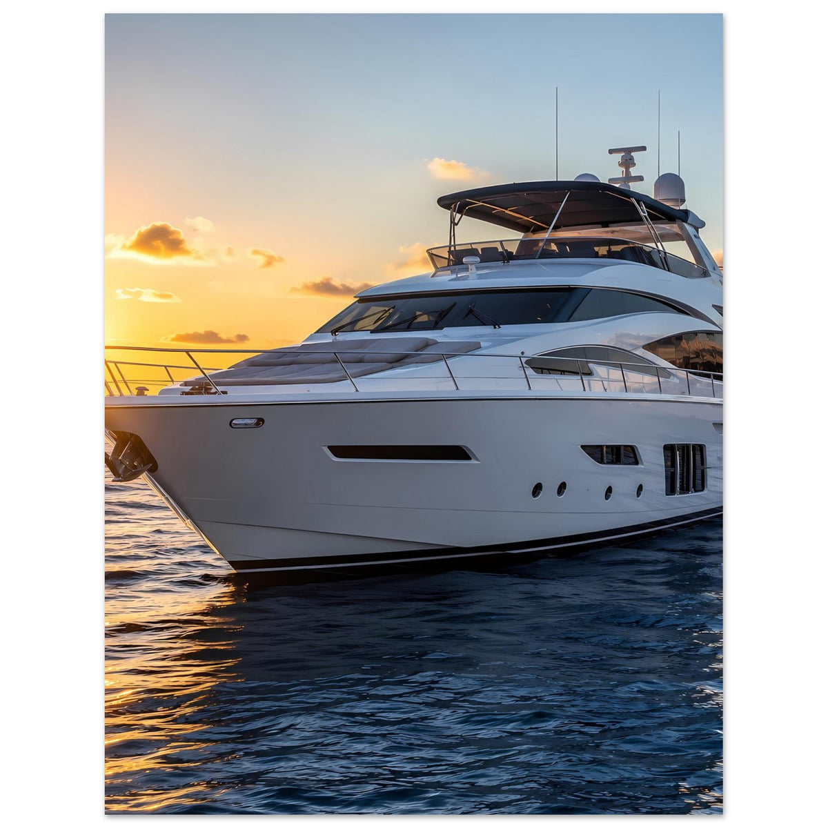 Poster im Hochformat: Bug und Aufbauten einer weißen Yacht, goldenes Abendlicht