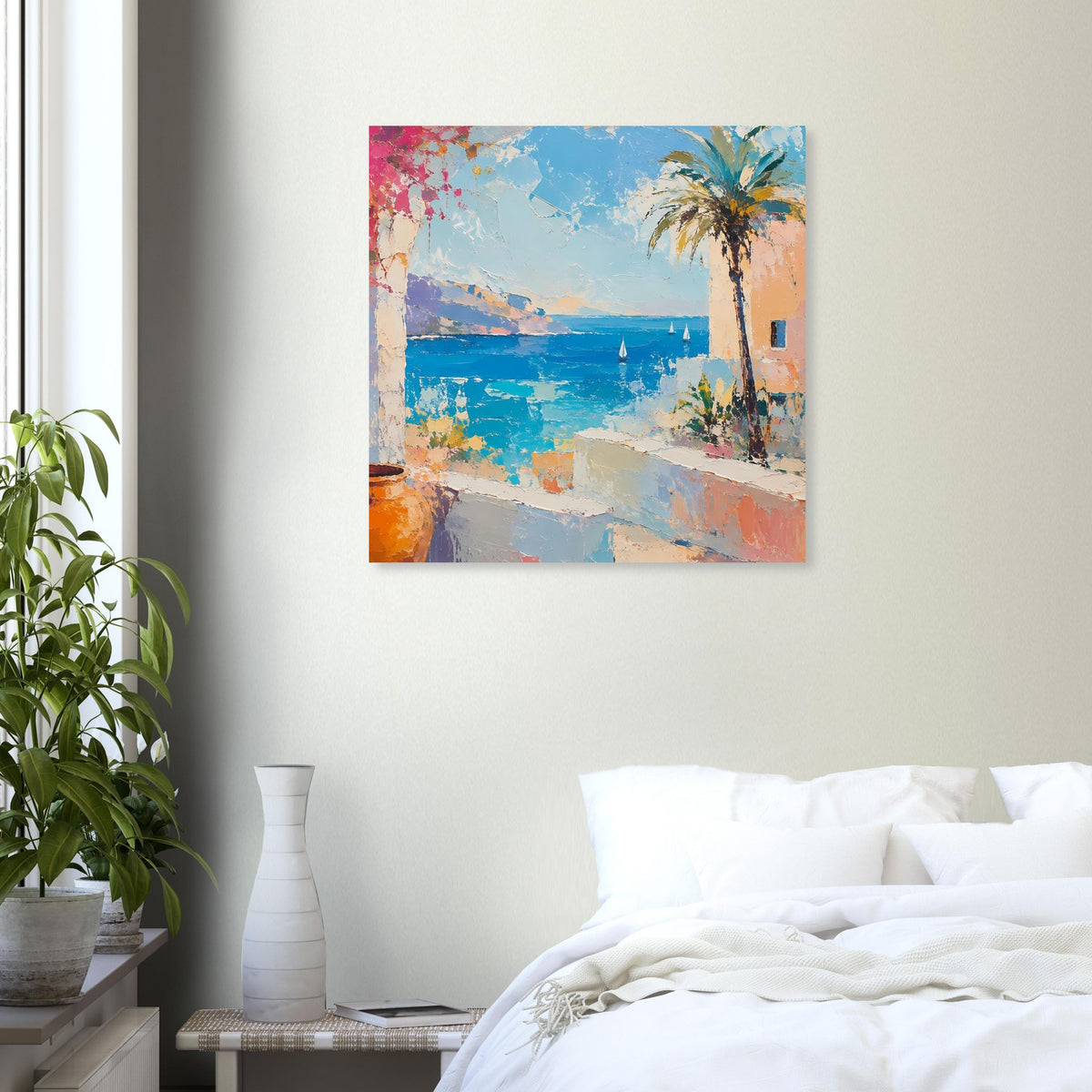 Quadratisches Poster mit Küstenweg am Meer, Palme und Segelbooten