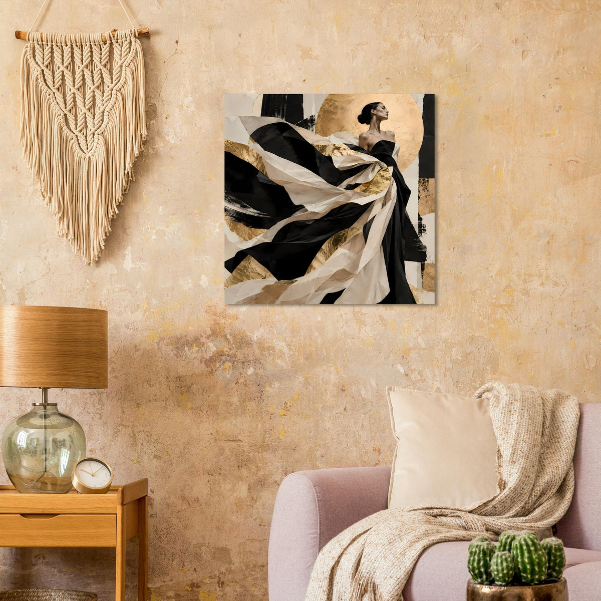Matte Kunstposter mit abstrakter Figur in Schwarz, Beige und Gold, mit geschwungenen Stoffformen