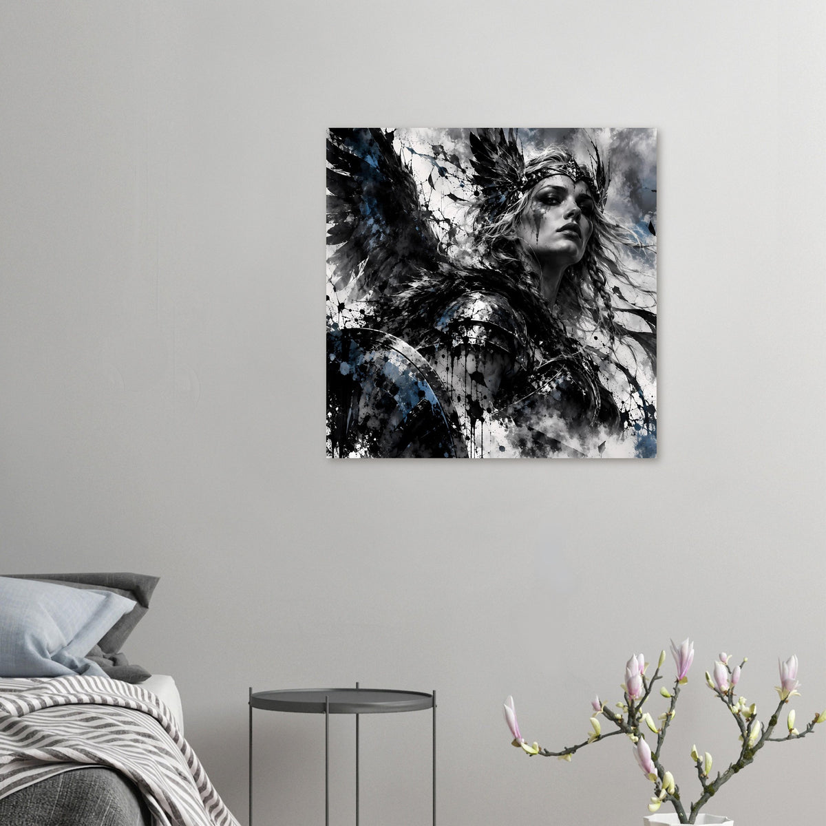Poster mit Wikingerkriegerin in Schwarzweiß und blauen Akzenten, quadratisch