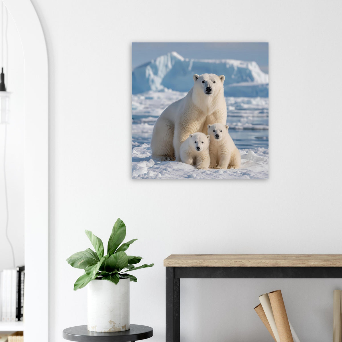 Quadratischer Kunstdruck mit Eisbärenfamilie vor blauem Eis-Hintergrund