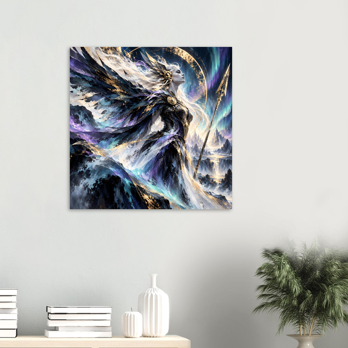 Quadratisches Poster mit Flügel-Göttin und blau-violetten Fantasy-Motiven