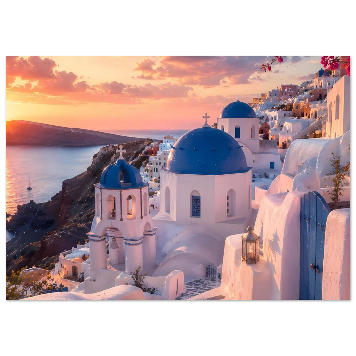 Poster mit weißen Kirchen und blauer Kuppel, Meerblick und Sonnenuntergang in Santorini
