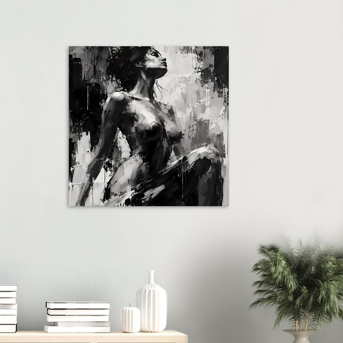 Kunstposter mit Frauenakt-Porträt in Schwarz-Weiß, stilisierte Figur, Fokus auf Oberkörper