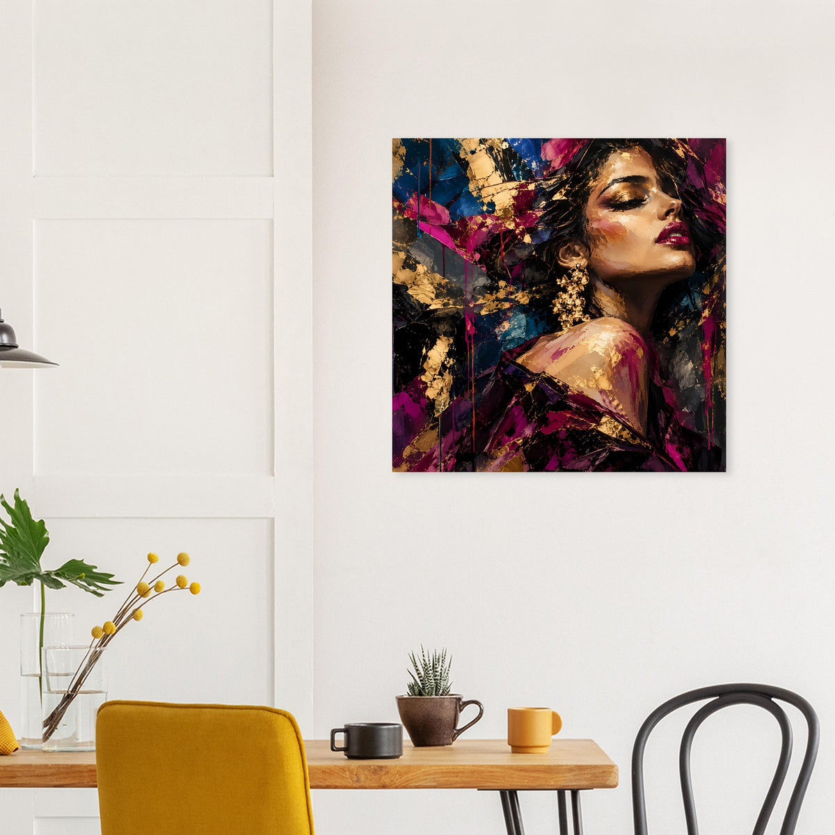 Poster mit Frauenporträt, großflächiger Farbwirbel in Lila, Blau und Gold