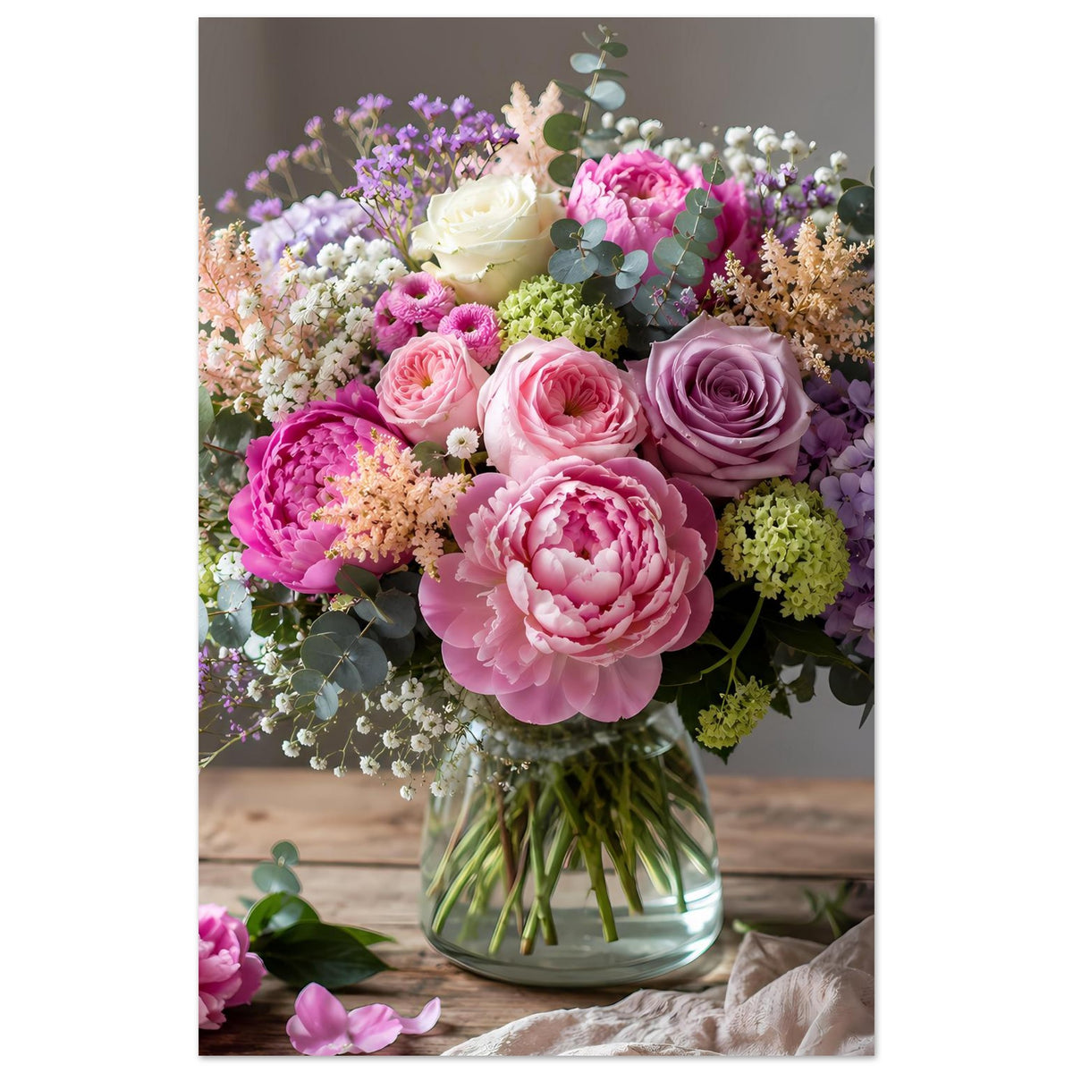 Poster mit großem Blumenstrauß im Glas: Pastellrosa, Lila und Grün, zentraler Fokus