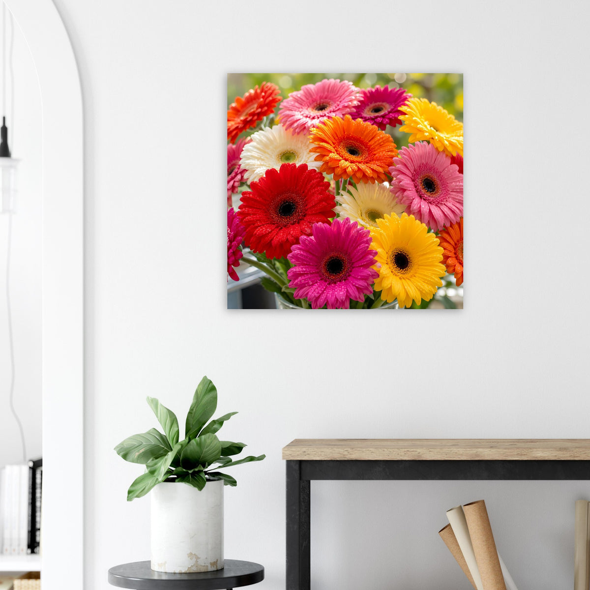 Quadratisches Poster mit dichtem Gerbera-Strauß in leuchtenden Farben.