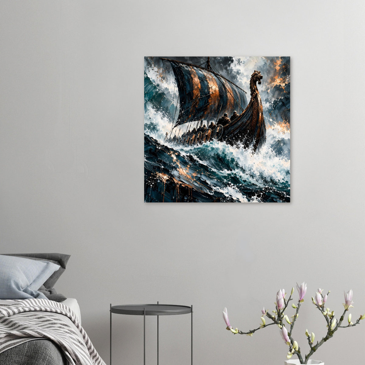 Kleines Querformat-Poster mit Wikinger-Langschiff, stürmische Wellen, dunkles Segel