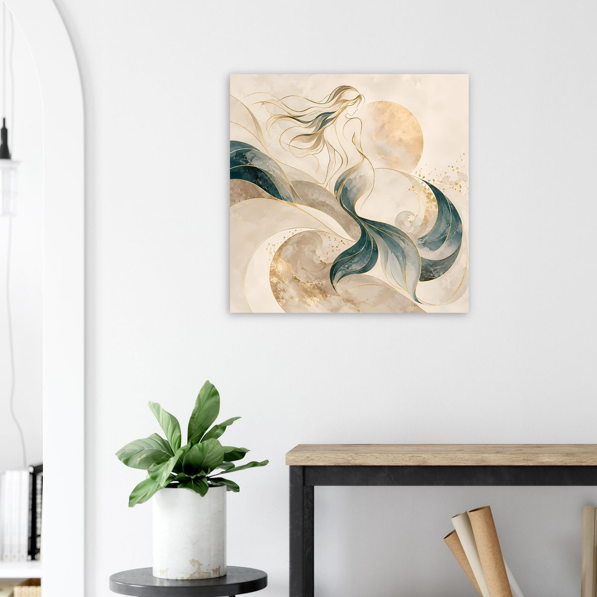 Kunstposter mit Meerjungfrau in Creme, Gold und türkisfarbenen Wellen