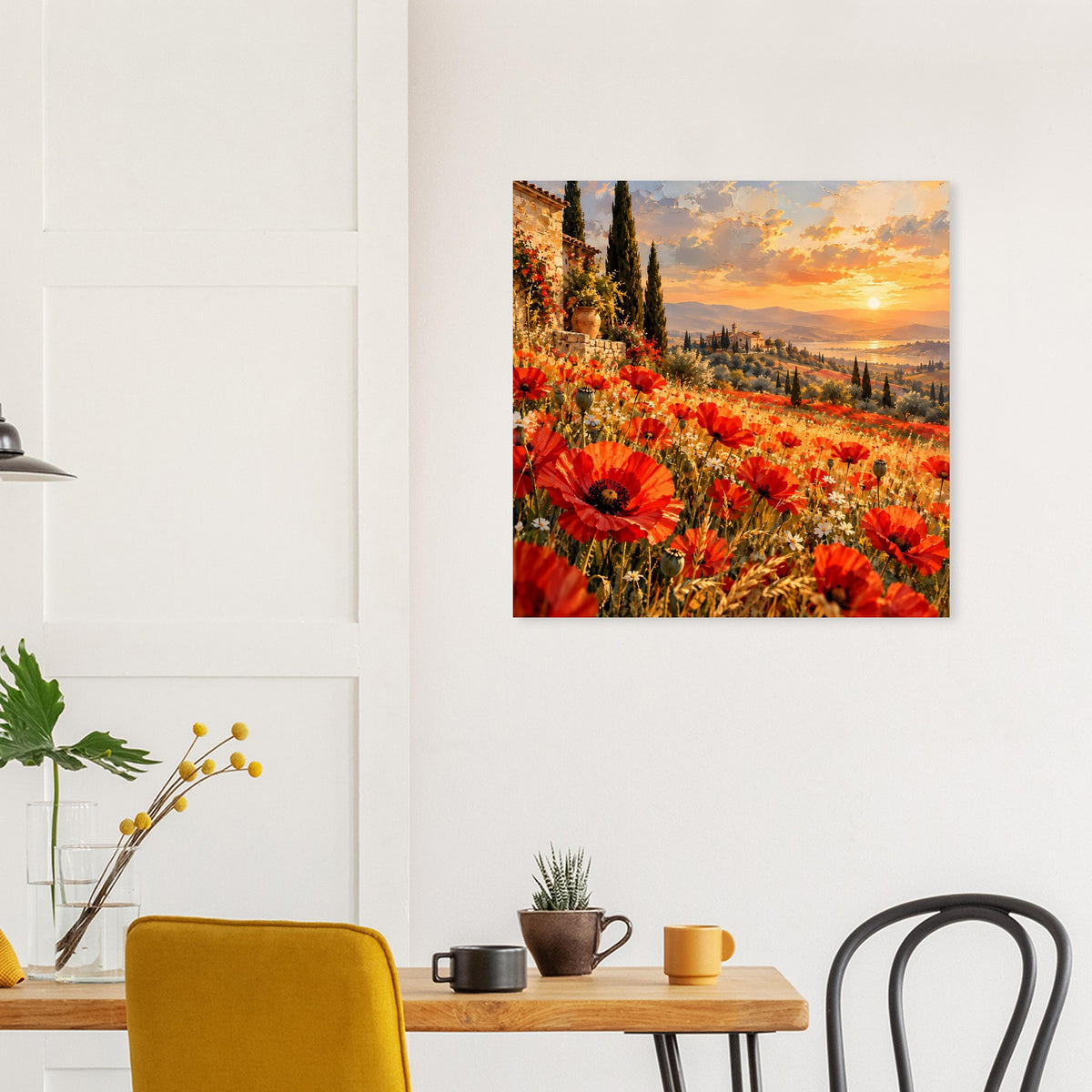 Poster mit rotem Mohnblumenfeld und Sonnenuntergangs-Horizont in Landschaftsansicht.