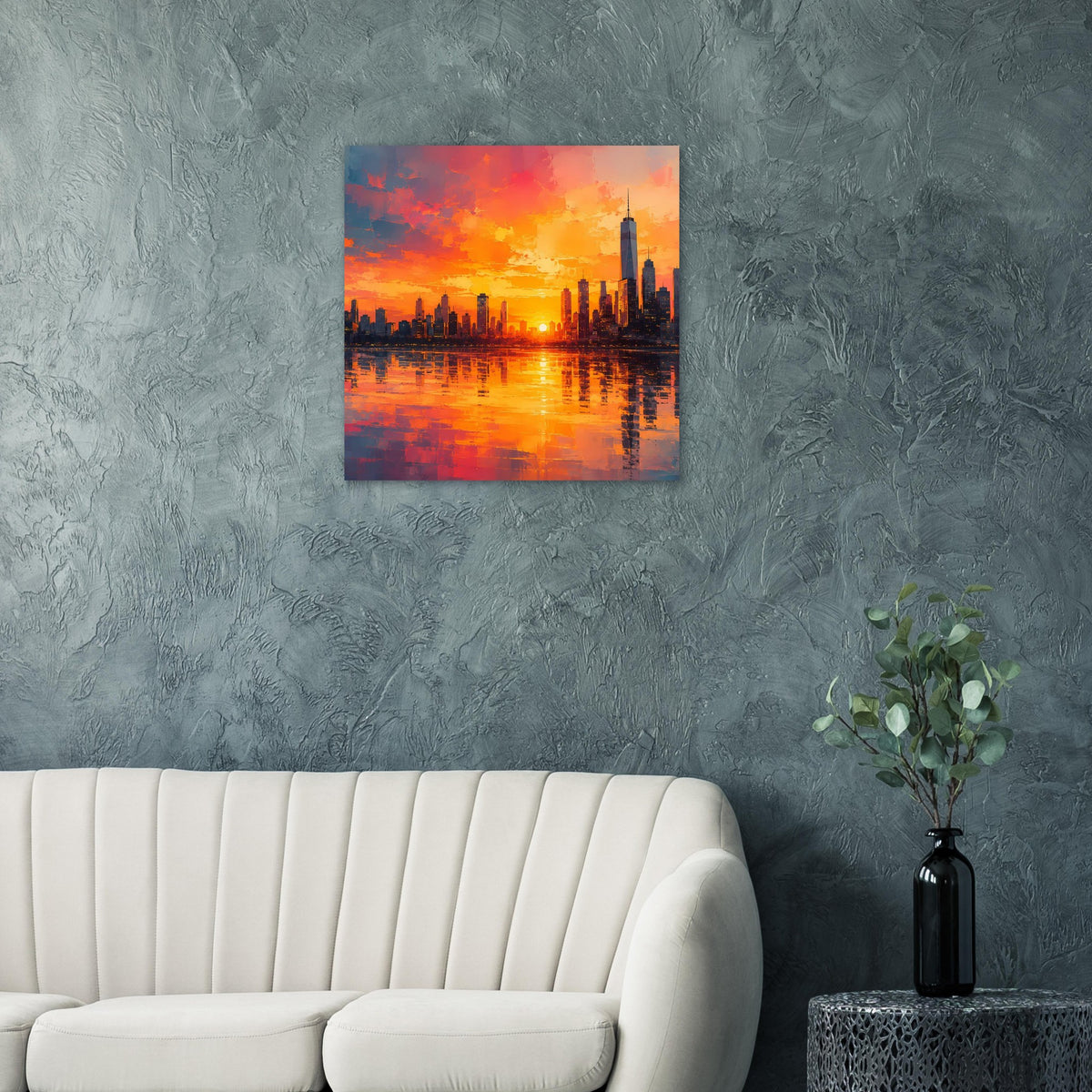 Poster mit Skyline im Sonnenuntergang und kräftiger orangefarbener Wasserspiegelung
