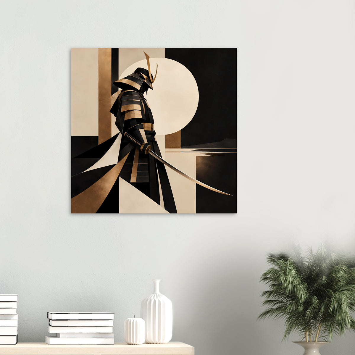 Kunstposter mit Samurai-Silhouette, Katana und geometrische Flächen in Schwarz und Gold