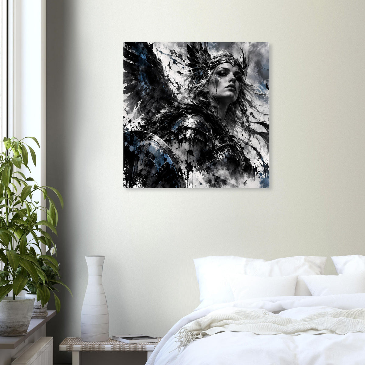 Poster mit Wikingerkriegerin in Schwarzweiß mit blauen Spritzern, quadratisch