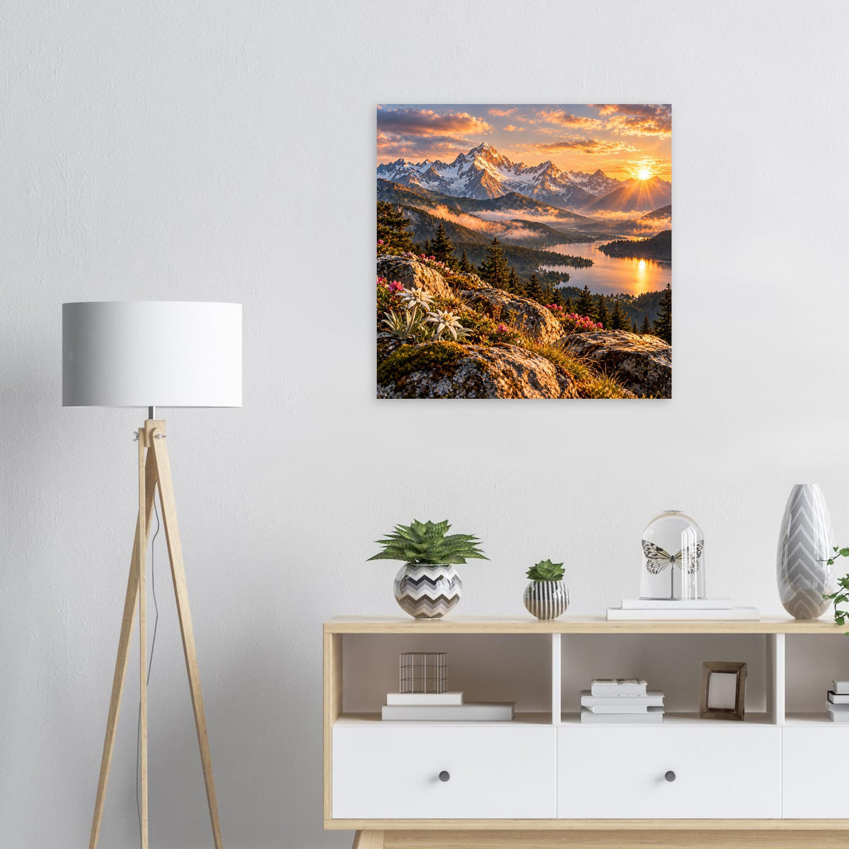 Poster mit Berglandschaft bei Sonnenuntergang