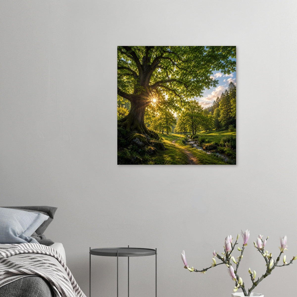 Kleines horizontales Wandposter mit Waldweg, Sonnenstrahl und Bachlauf