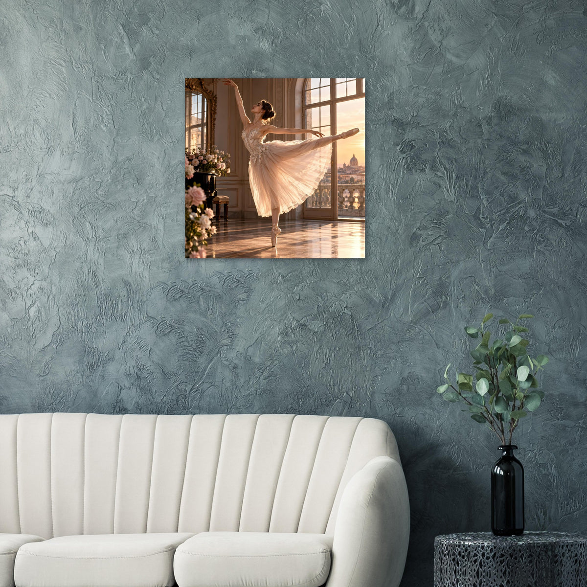 Ballerina im goldenen Tutu auf Poster, kleiner Bildausschnitt in der Wandfläche