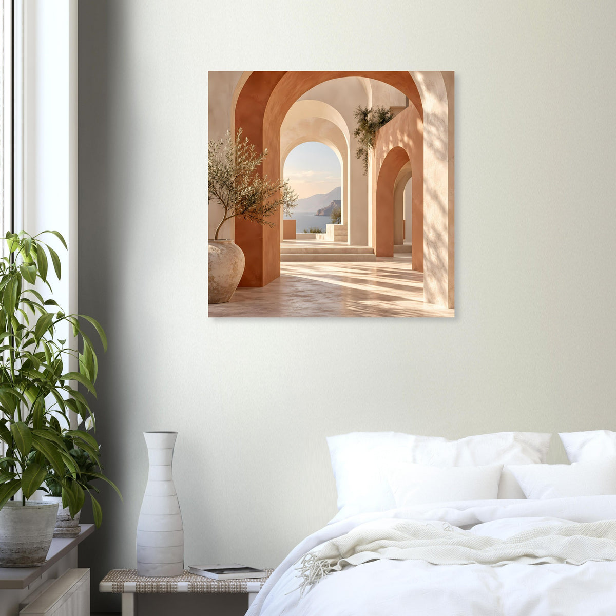 Wandposter mit Blick durch Arkadenbögen ins Licht, warmes Farbschema