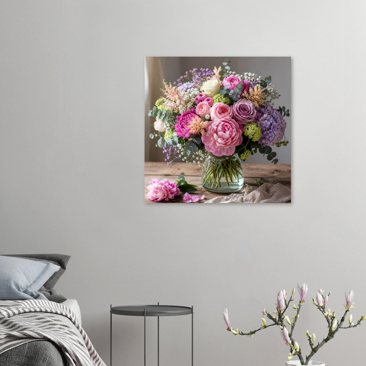 Blumenposter als quadratischer Print mit Pastell-Bouquet aus Rosen in Vase