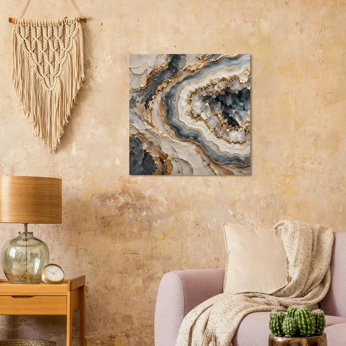 Poster mit geodenartigen Ringen in Creme, Rauchgrau und goldfarbenen Strukturen