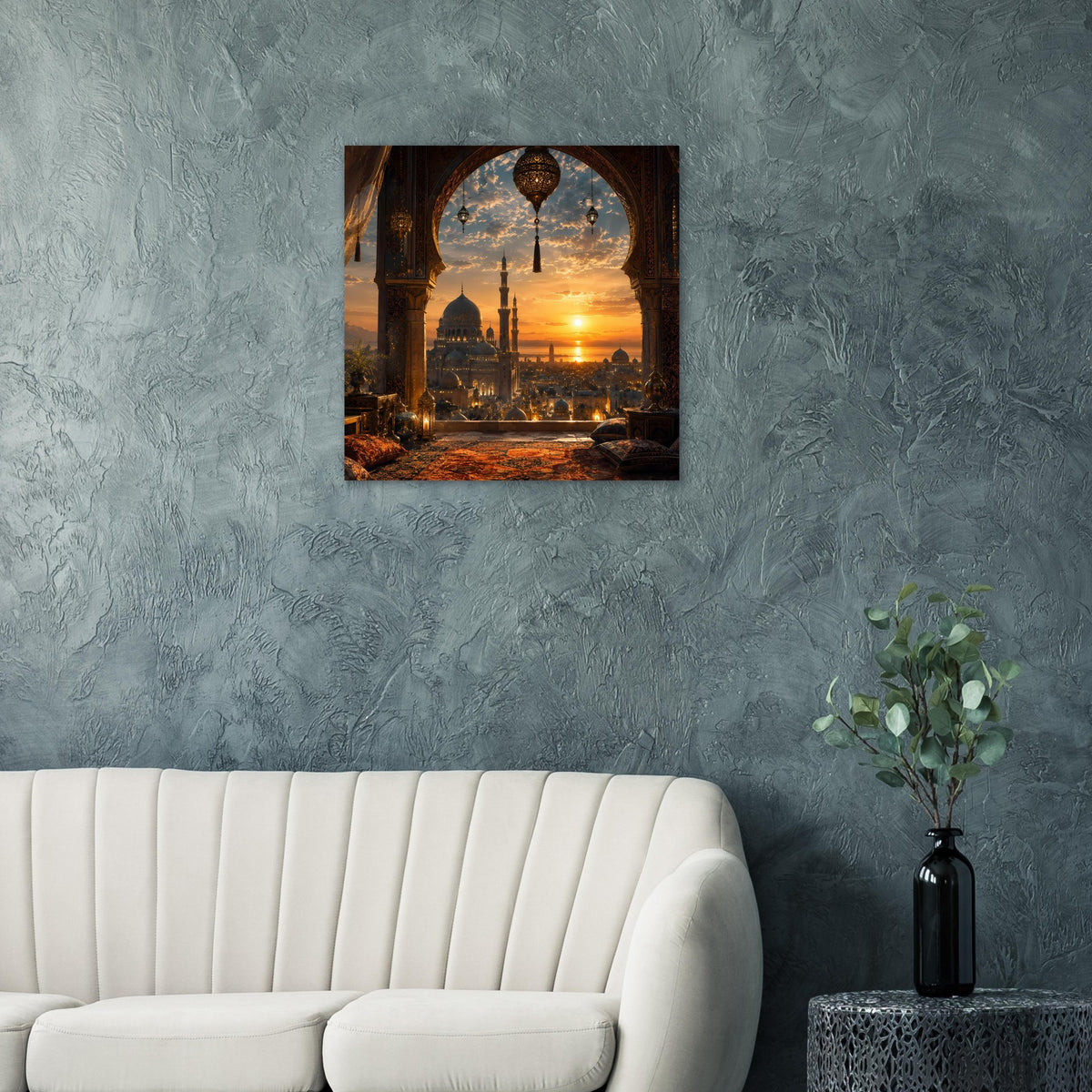 Quadratisches Poster: Moschee im warmen Sonnenuntergang durch Rundbogenöffnung