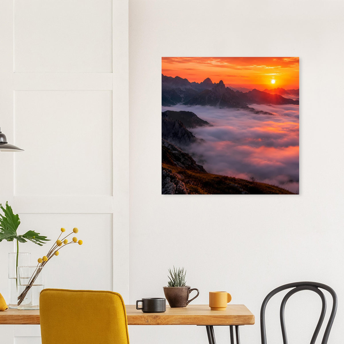 Poster im quadratischen Format mit rotem Sonnenuntergang und Wolkenlandschaft