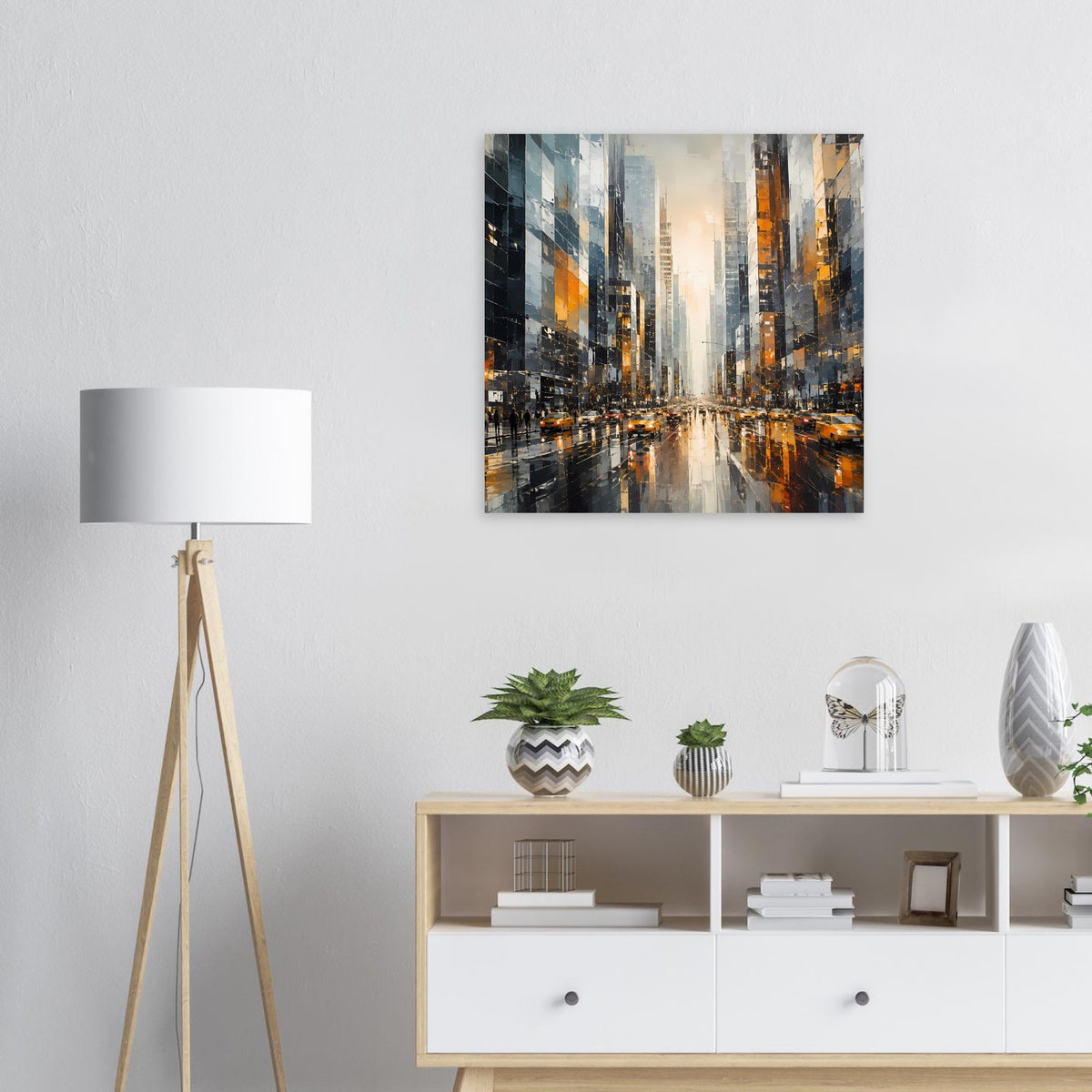 Wandposter mit Großstadt-Straße bei Nacht, hellen Gebäuden und gelben Taxis
