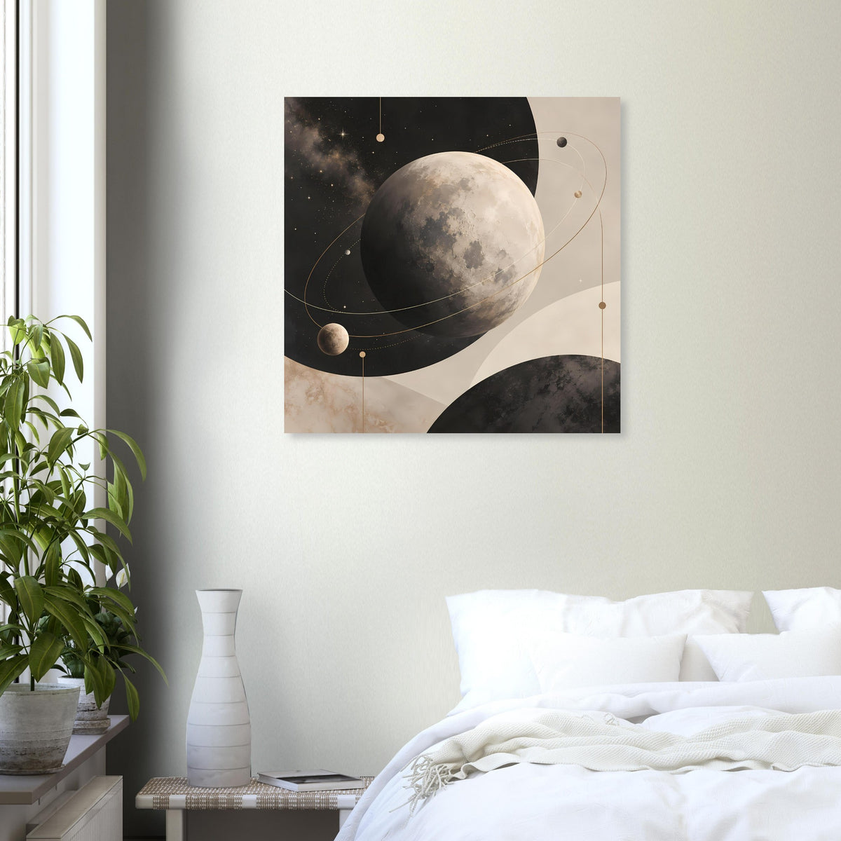 Quadratisches Wandposter mit Mond, kleinen Planetenpunkten und gold-beigen Flächen