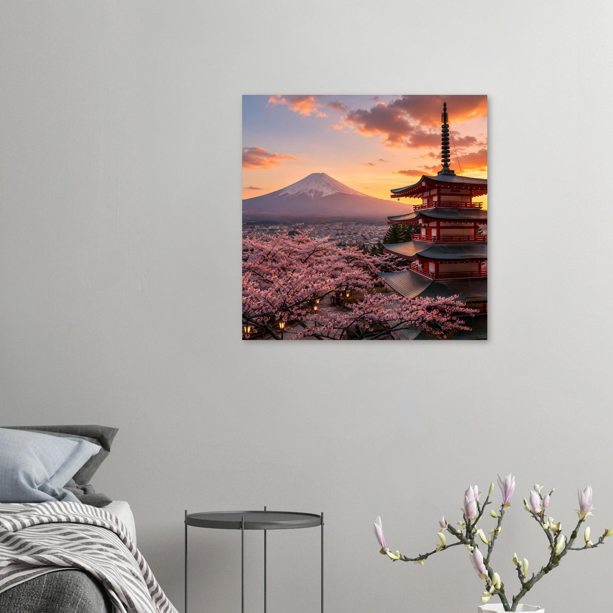 Quadratisches Poster: Kirschblüten, Mount Fuji und roter Tempel im Sonnenuntergang