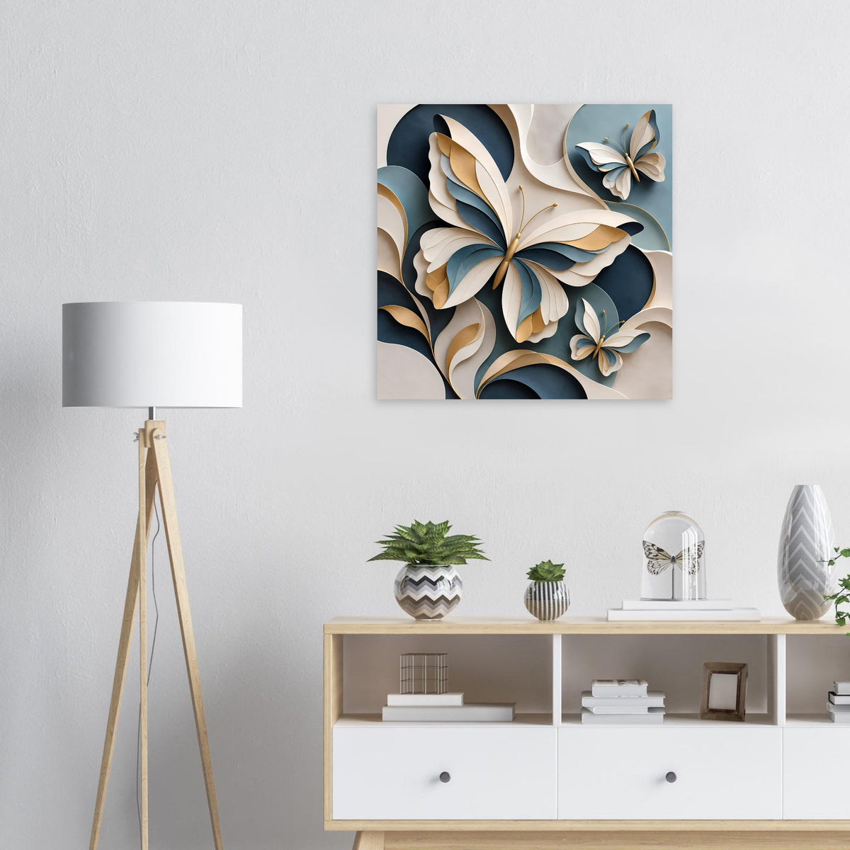 Wandhängendes Premium-Poster mit Schmetterlingen in Blau, Gold und Weiß