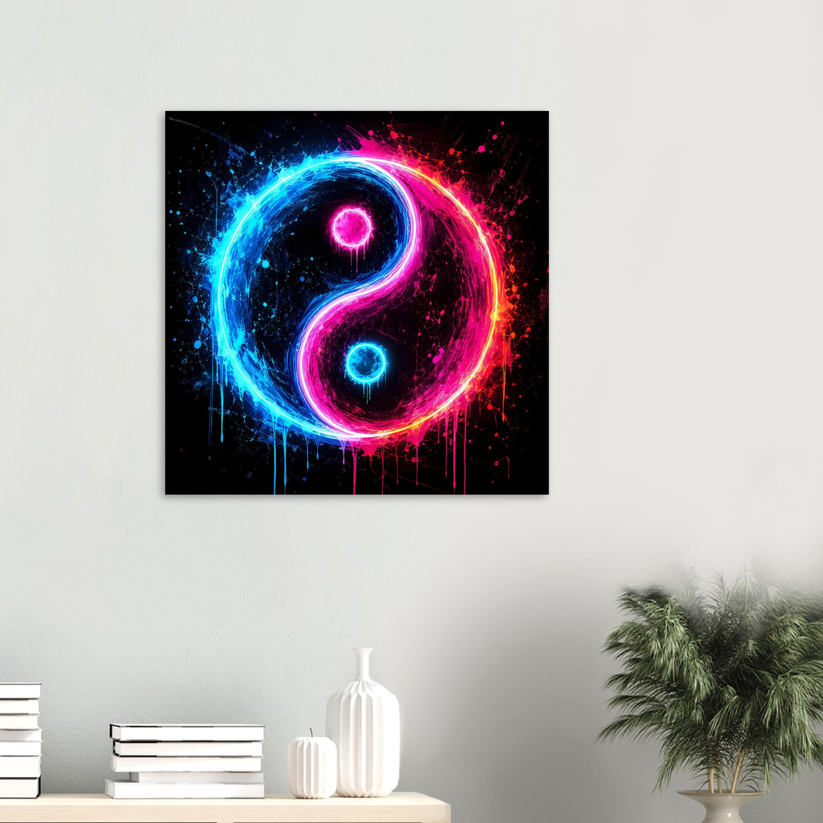 Quadratisches Poster mit leuchtendem Yin-Yang in Neonblau und Pink mit Farbspritzern