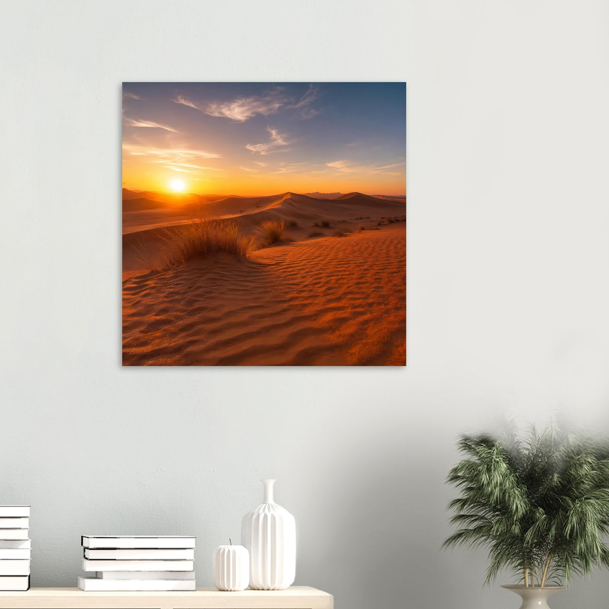 Poster mit goldenem Sonnenuntergang über Sanddünen, warmes Licht und Dünenlinien