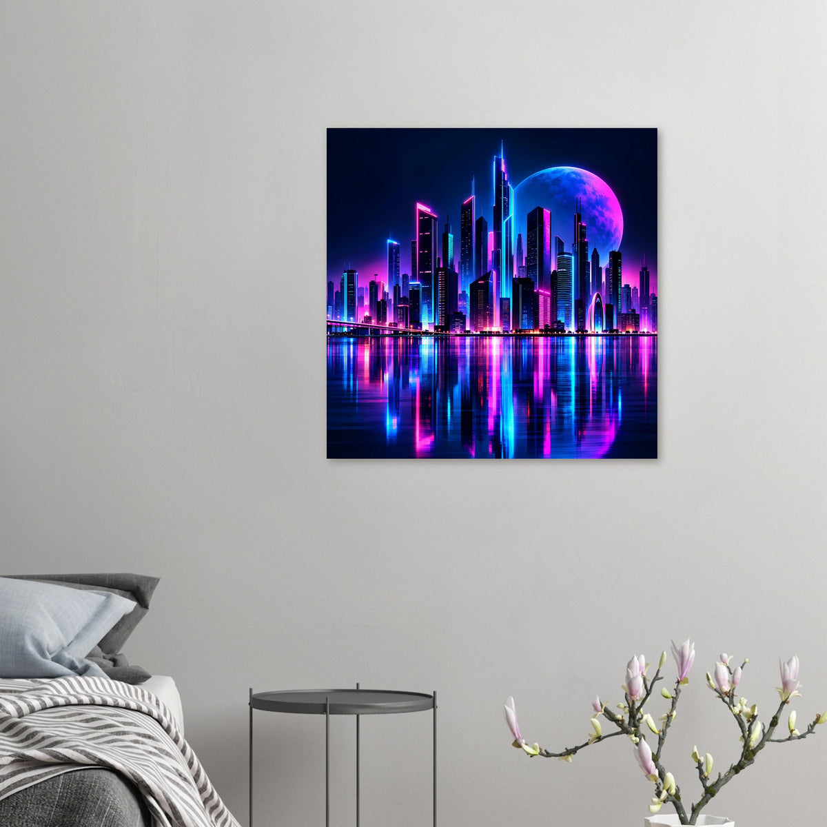 Kleines Neon-Stadtposter im Querformat an der Wand, futuristische Skyline mit Mond und Reflexion