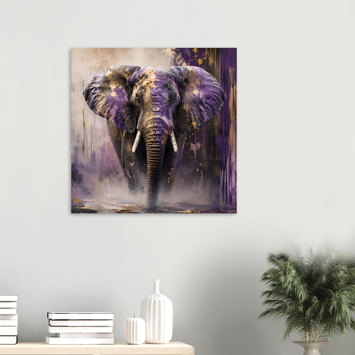 Tierposter mit violettem Elefantenmotiv und goldenen Akzenten im Quadratformat