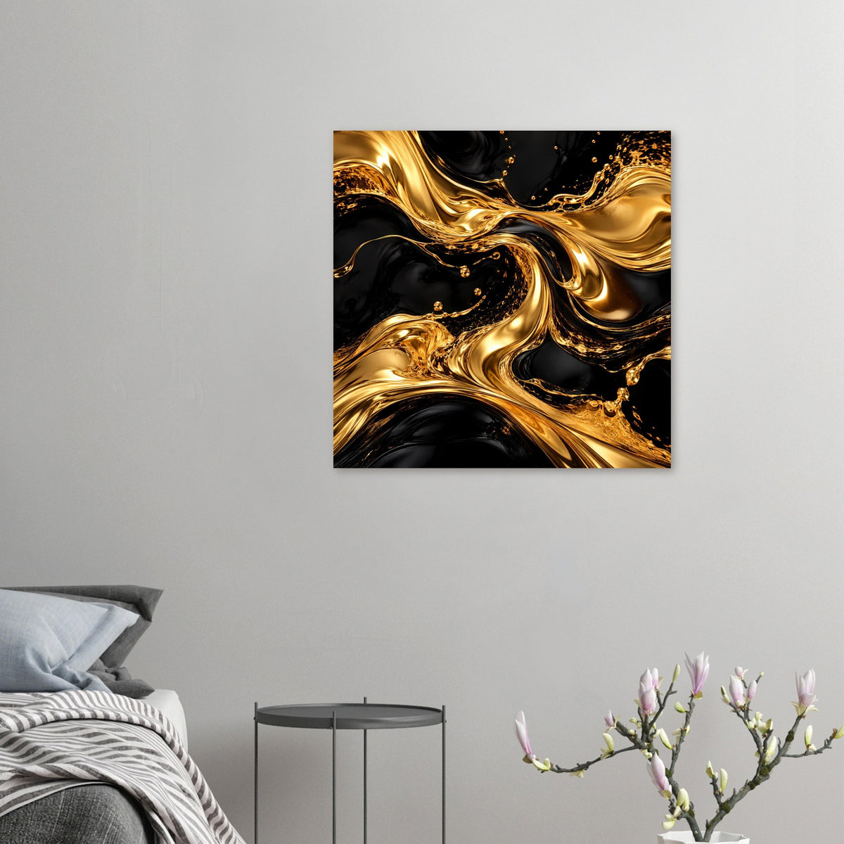 Kleines Luxusposter mit goldenen Farbschwüngen auf tiefem Schwarz