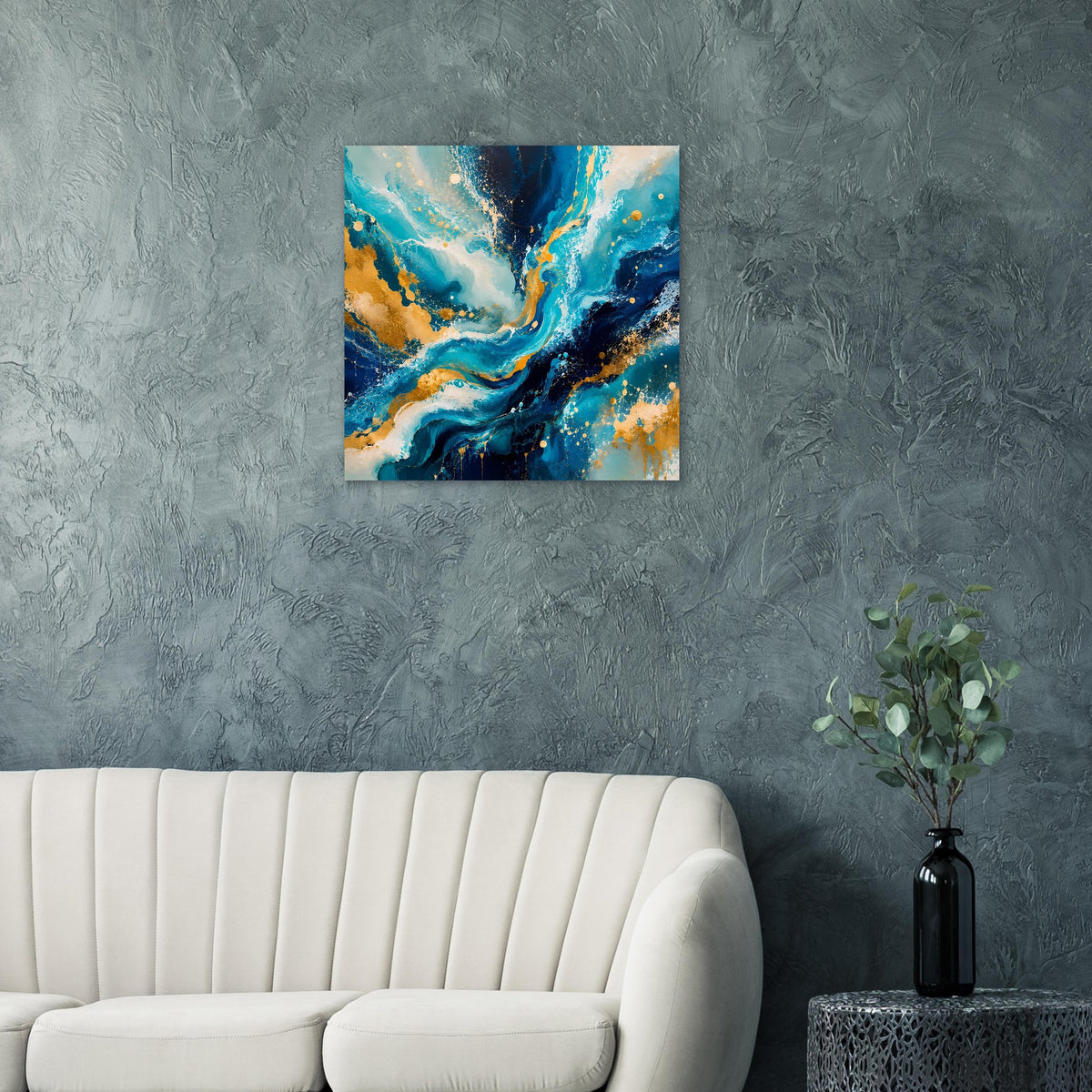 Quadratisches Kunstposter mit tiefem Blau‑Gold‑Strudel und goldenen Partikelspritzern