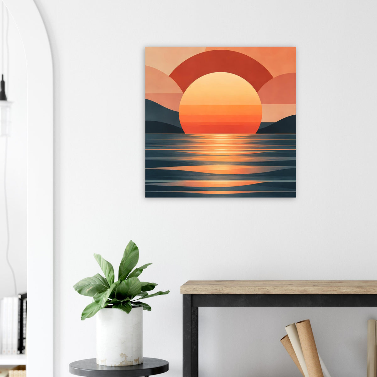 Quadratisches Wandbild mit orangegelber Sonne und roten Bögen über dunklen Wellen