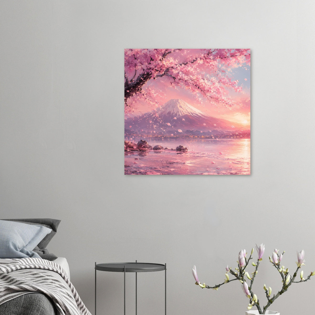 Kleines quadratisches Poster: Fuji-Landschaft mit rosa Kirschblüten und Abendsonne