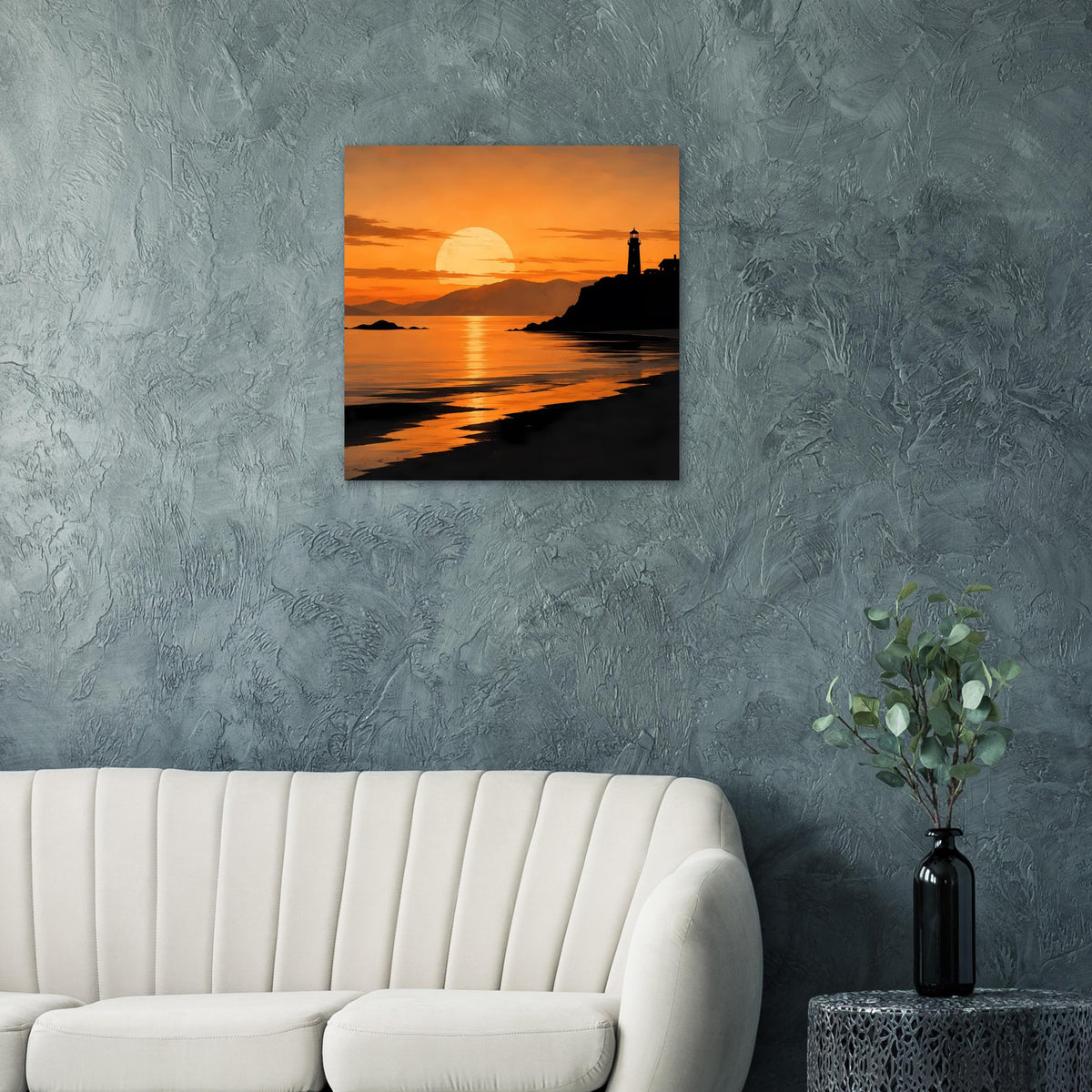 Küstenposter mit Sonnenuntergang über ruhigem Meer und Leuchtturm am Rand