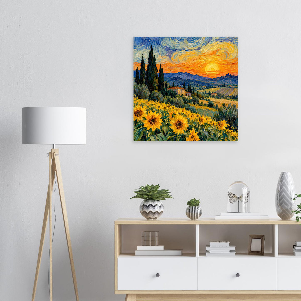 Quadratisches Kunstposter mit Sonnenblumenfeld und orangefarbenem Sonnenuntergangshimmel