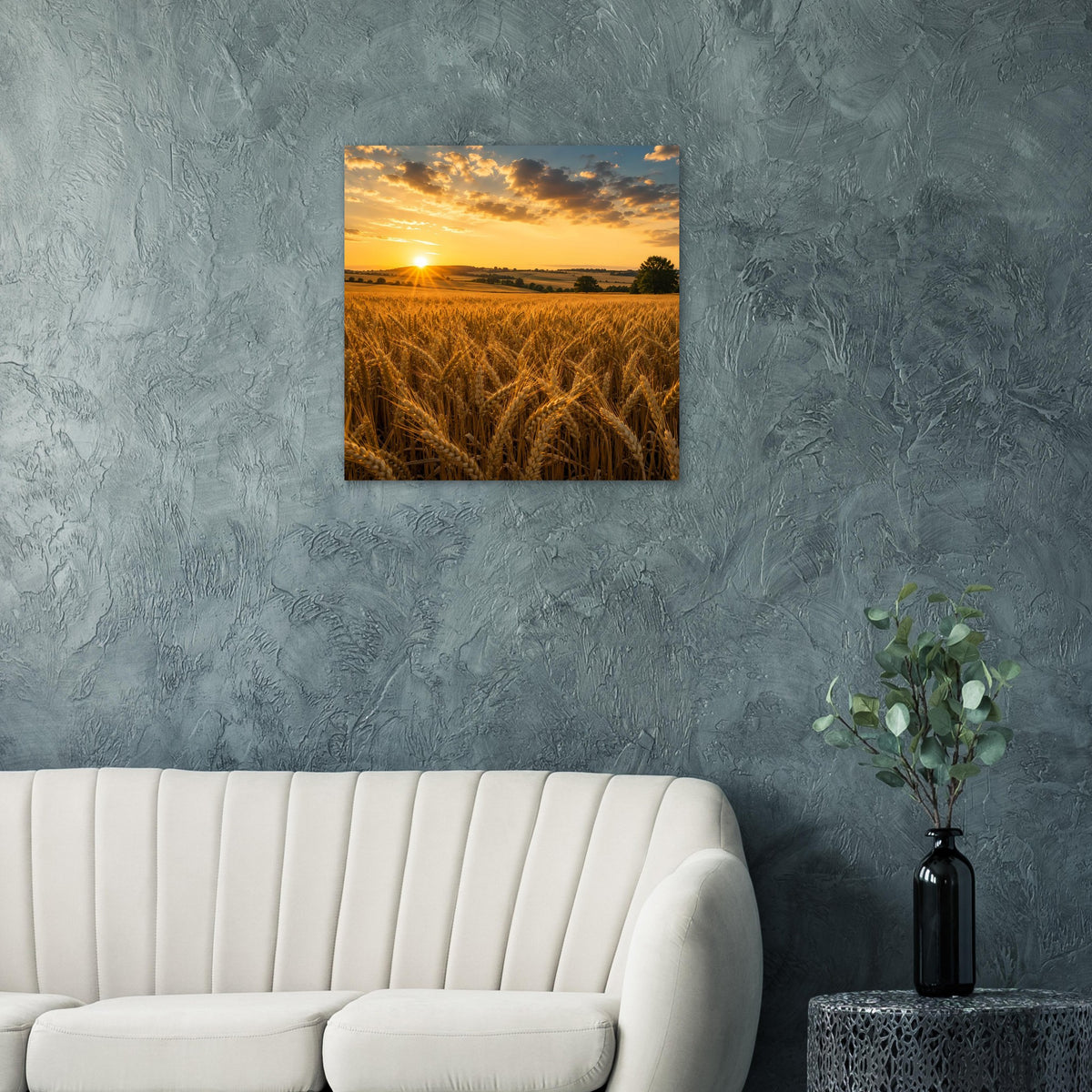 Quadratisches Poster mit Sonnenaufgang über goldenem Weizenfeld vor blauem Himmel