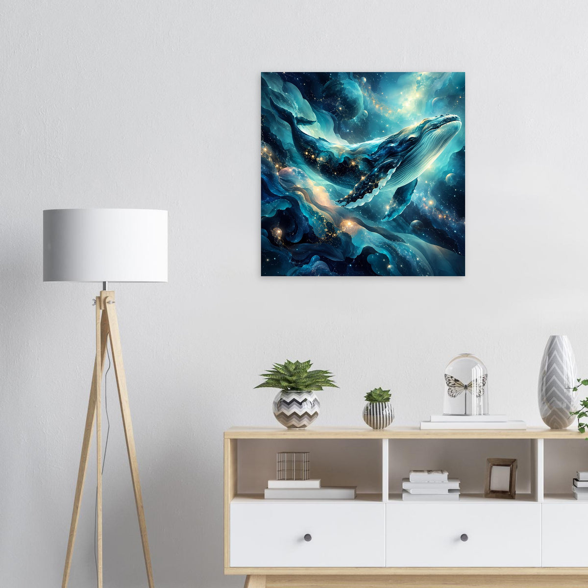 Quadratisches Poster mit blauem Ozean-Motiv und leuchtendem Wal, goldene Lichtpunkte