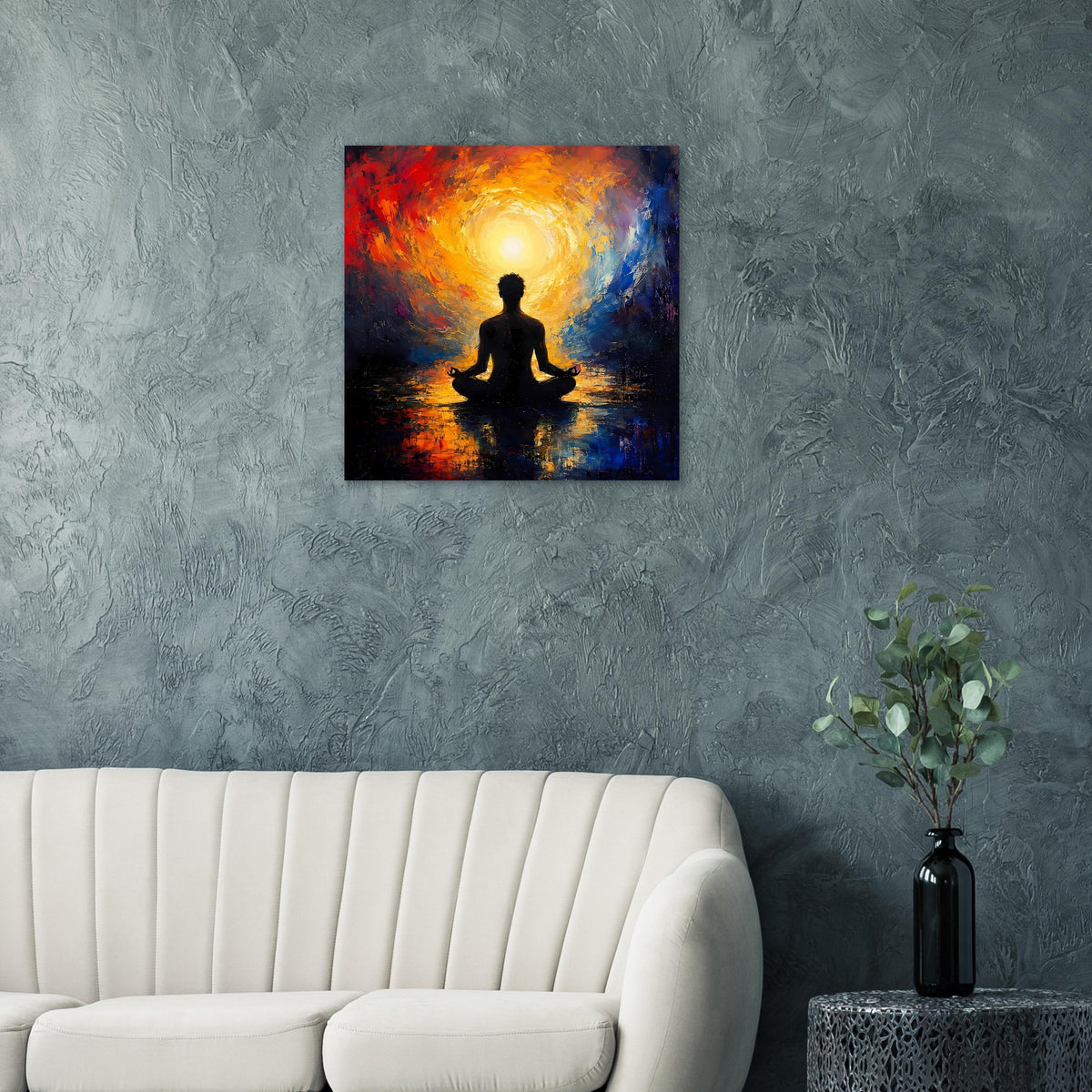 Zen-Poster mit meditierender Silhouette, orange-blauer Aura und Reflexion auf Wasser