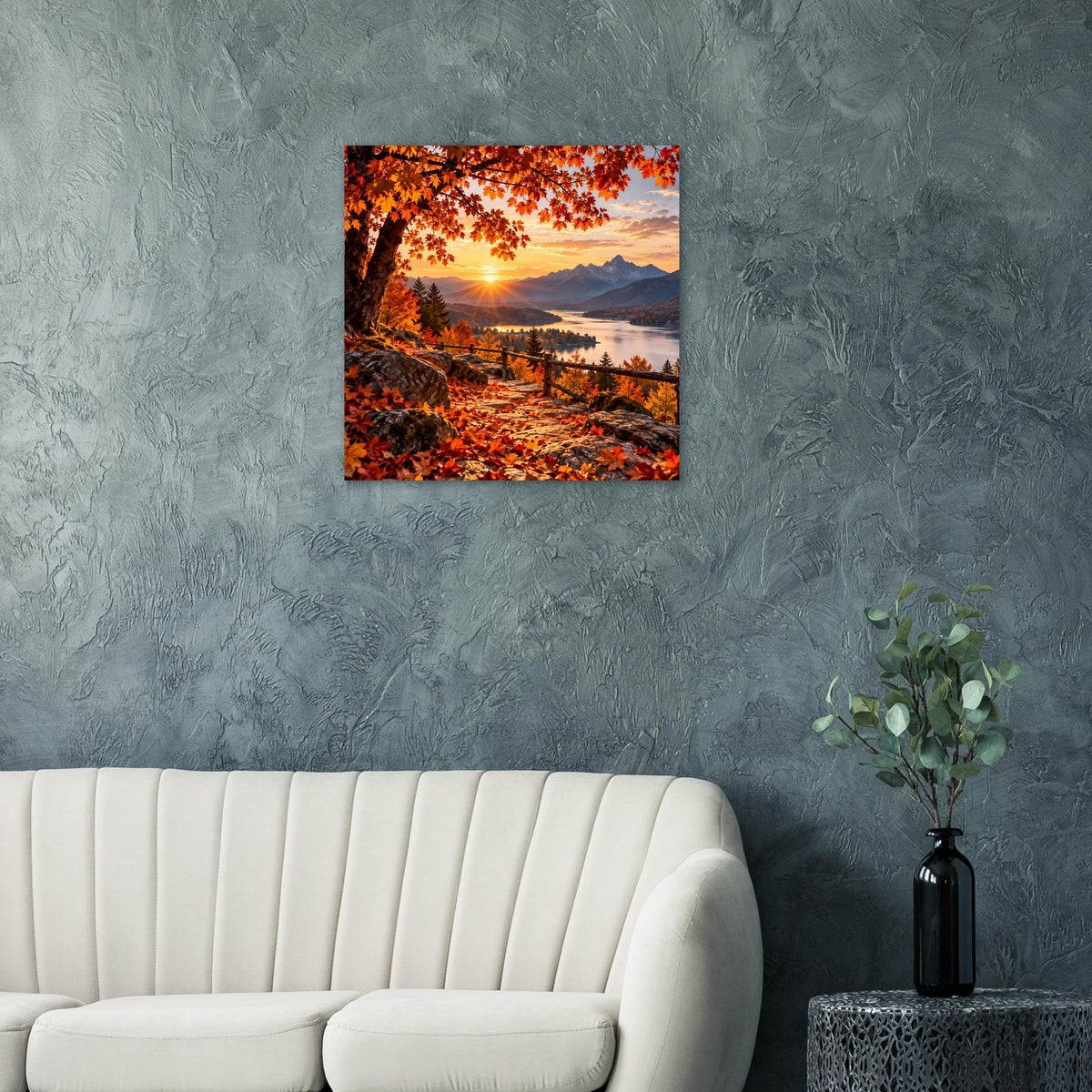 Herbst-Landschaftsposter mit Abendsonne über Tal, orange Laubbäumen und Bergsilhouette