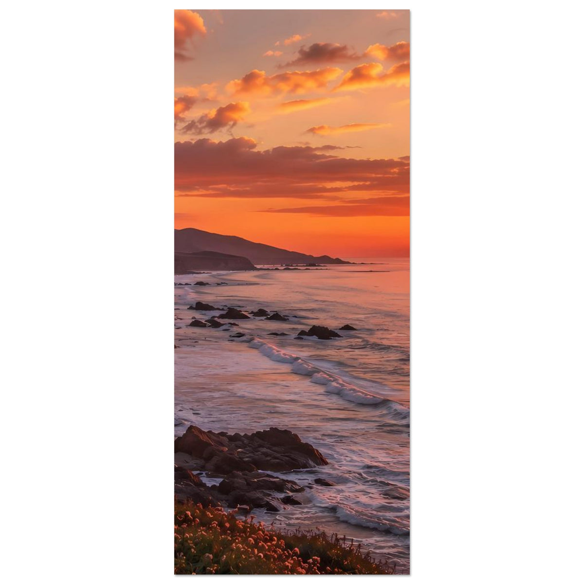 Poster (hochkant): Sonnenuntergang an der Küste mit Strand und Meer, warme Orangefarben