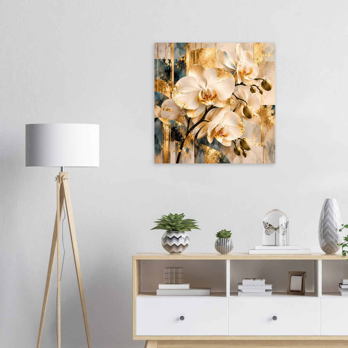 Orchideen-Poster mit weißen Blüten und goldenen Akzenten im quadratischen Druck