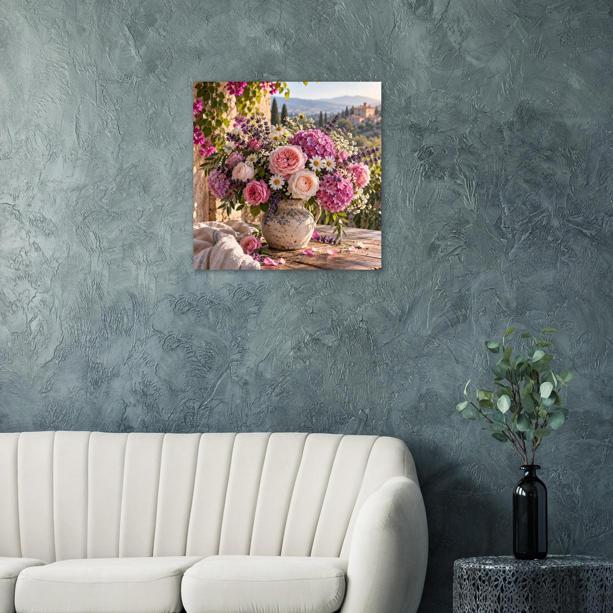 Blumenposter mit rosa Blumenstrauß und Keramikvase in Landschaftsszene