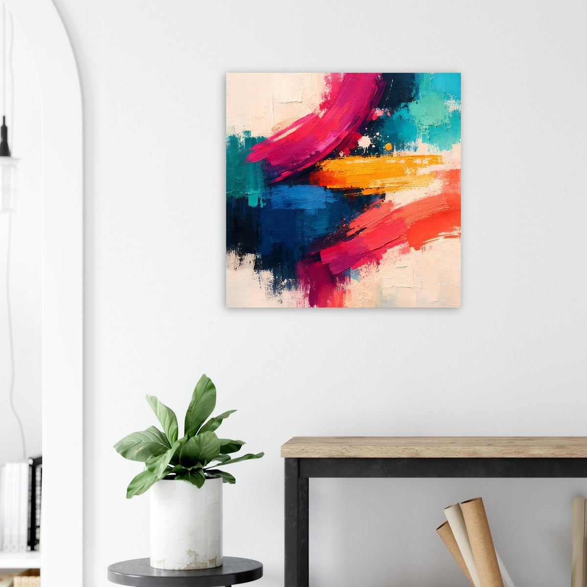 Quadratisches Kunstposter mit schrägen Pinselstrichen in Rot, Blau, Türkis und Gelb